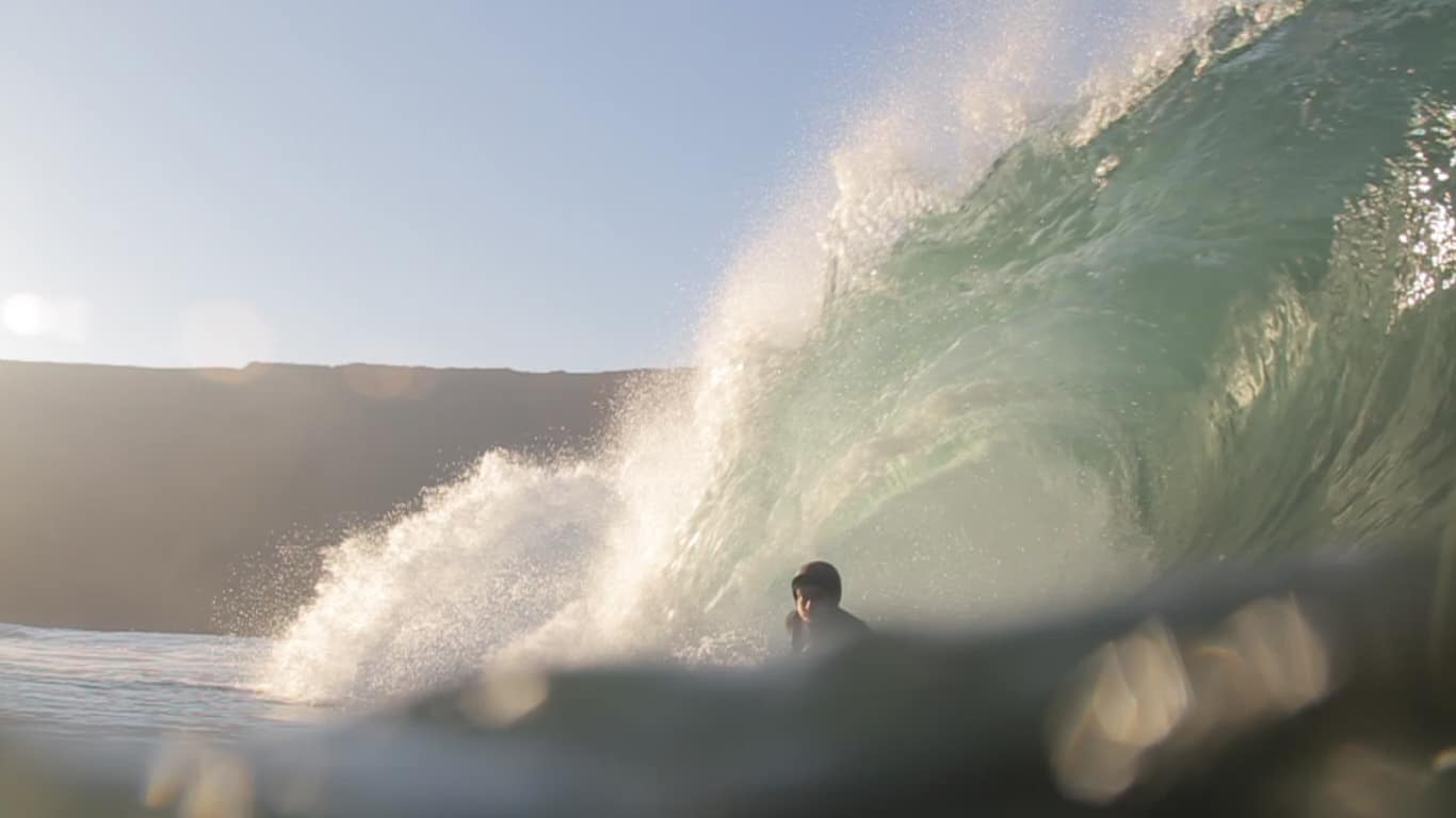 The Shorties entry: Winter Days // A film by Fionn Macarthur and Rory O'Dowd  A couple of days charging slabs and reefs on the West Coast of Ireland.