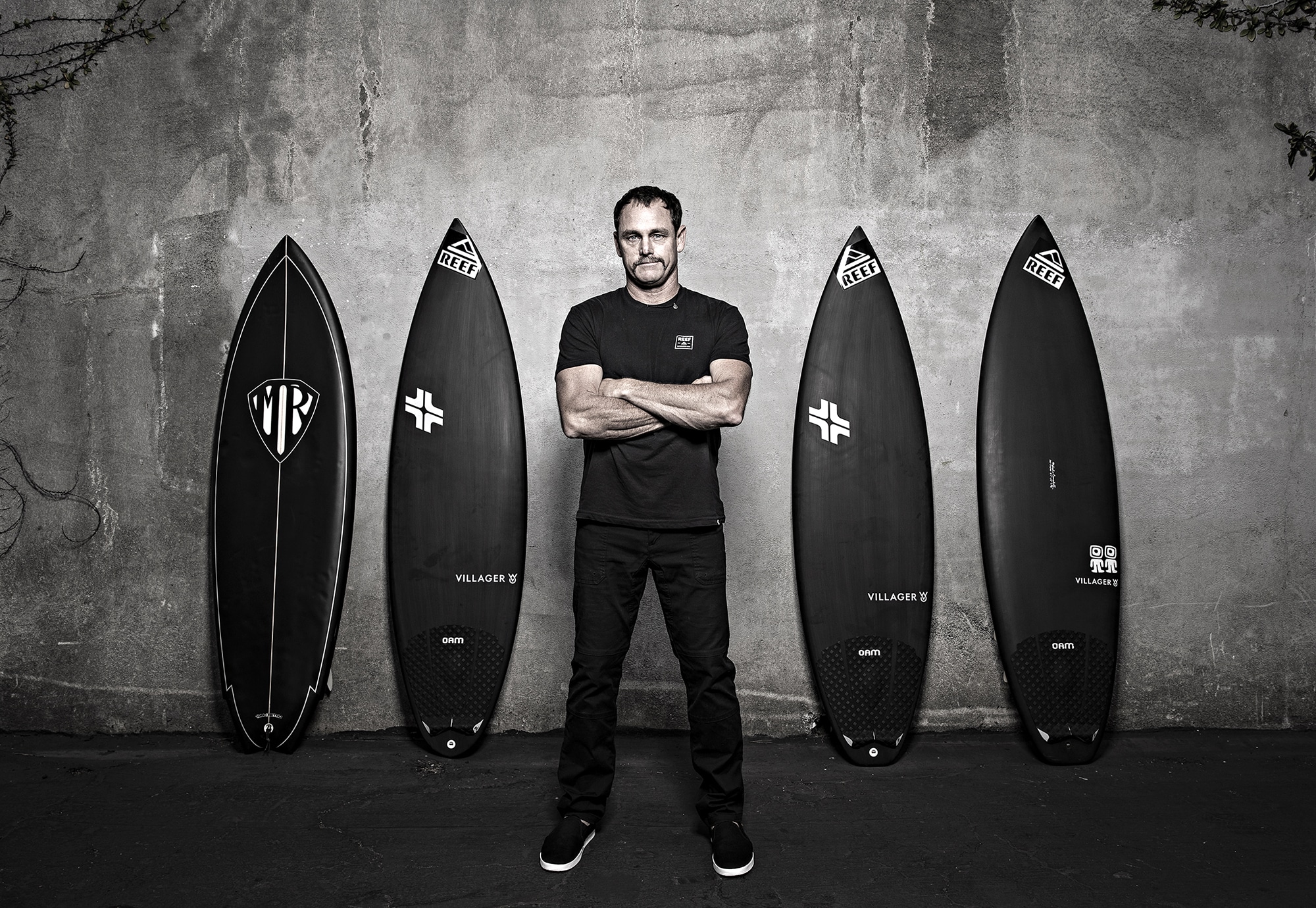 Taylor Knox Black is a colour world premiere