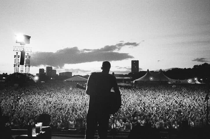 Jack performing at Hyde Park - 2008 - Photo Emmett Malloy